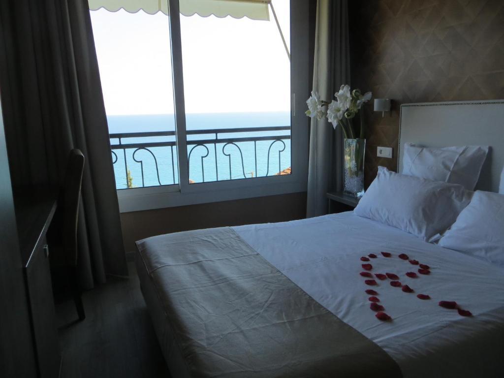 Hotel De Charme Regency Roquebrune-Cap-Martin Eksteriør bilde